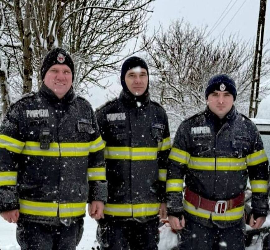 Ger persistent in judetul Hunedoara   Echipajele raman la datorie | imaginea 1