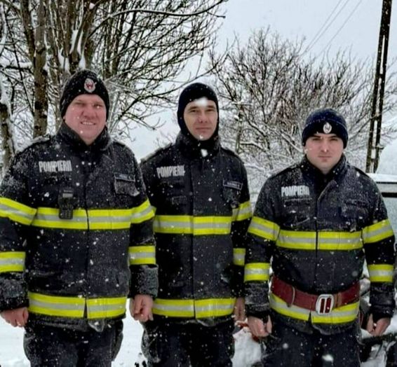 Ger persistent in judetul Hunedoara   Echipajele raman la datorie | imaginea 1