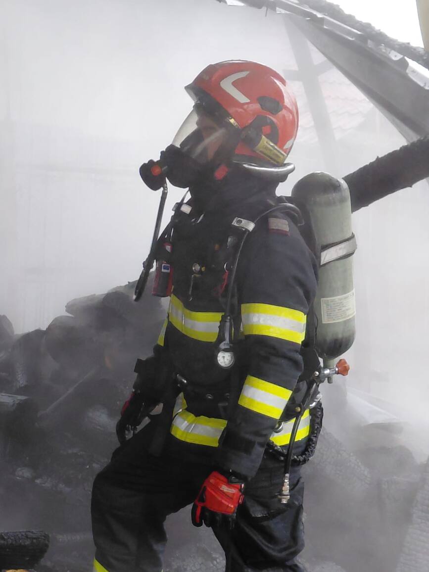 Incendiu intr o gospodarie bihoreana   Atentie la afumatori | imaginea 1