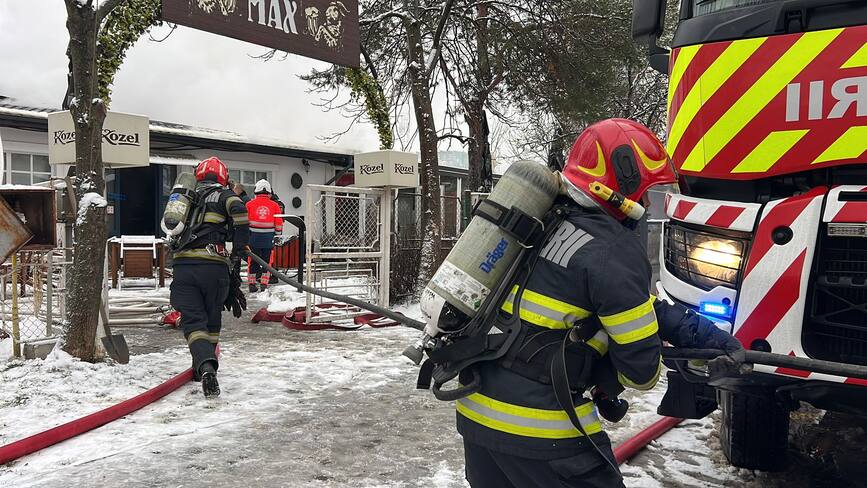 Incendiu la un restaurant din Iasi | imaginea 1