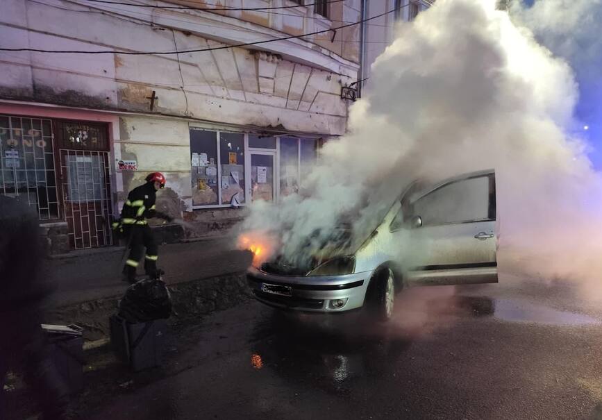 Incendii in miez de noapte   Oameni si bunuri in pericol | imaginea 1