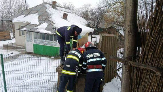 Secunde intre viata si moarte  Salvat din fantana in 5 minute | imaginea 1