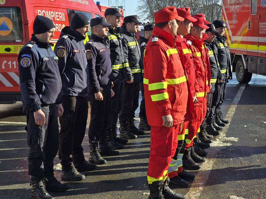 Solidaritate si profesionalism in sprijinul cetatenilor | imaginea 1