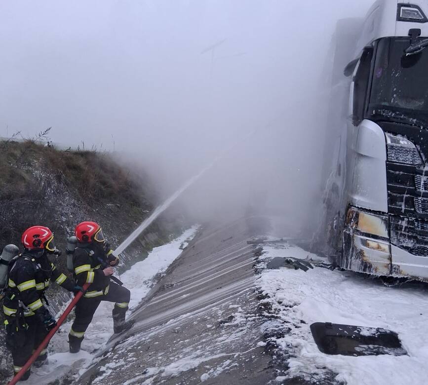 TIR in flacari | imaginea 2