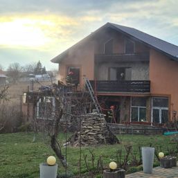 Casa salvata de la distrugere totala | imaginea 1