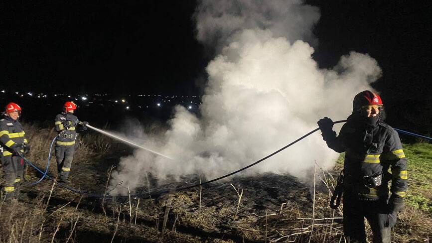 Noaptea de Inviere sub amenintarea flacarilor | imaginea 1