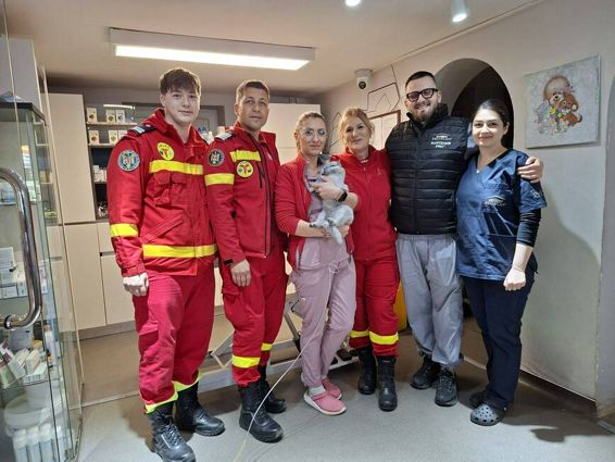 Salvata din mijlocul flacarilor | imaginea 1