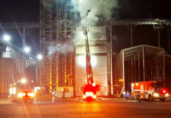 Weekend intens marcat de incendii si accidente rutiere | imaginea 1