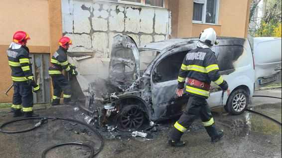 Zeci de interventii SMURD si 4 accidente rutiere cu victime | imaginea 1