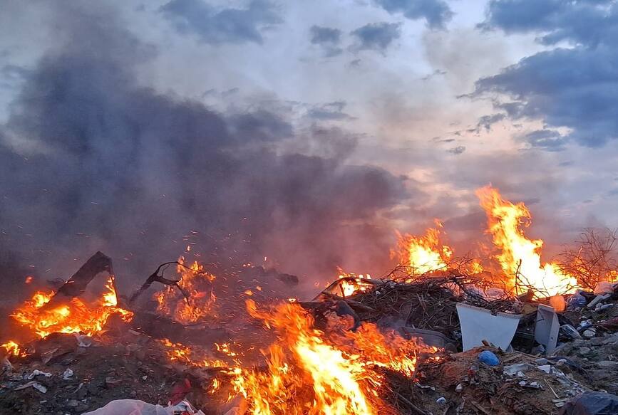 Bilant ingrijorator  Trei zile pline de incendii si accidente | imaginea 1