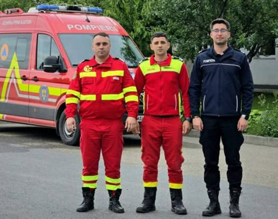 Felicitari echipajului SMURD al ISU Buzau | imaginea 1