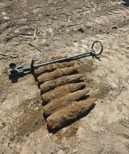 Alerta pirotehnica  14 proiectile descoperite in timpul unor excavatii | imaginea 1