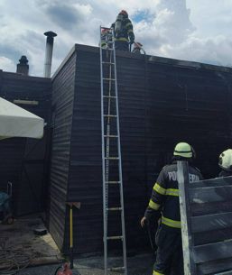 Incendiu la un restaurant din Ramnicu Valcea | imaginea 1