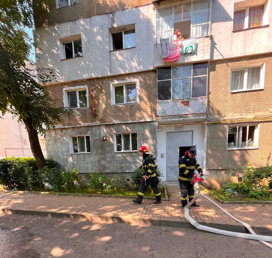 O clipa de neatentie  pericol de incendiu | imaginea 1