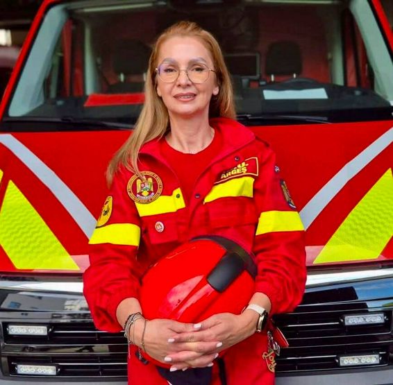Respect  voluntar Iulia Patru | imaginea 1