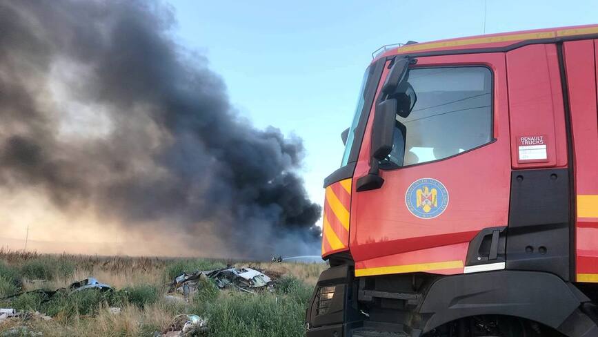 Hectare arse  o locomotiva in flacari si zeci de urgente in Teleorman | imaginea 1