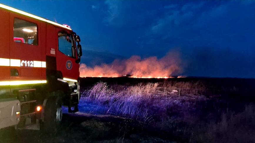Patru incendii violente au izbucnit in doar cateva ore | imaginea 1