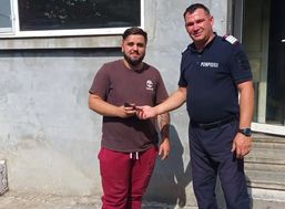Cum a alertat un telefon mobil pompierii din Macin | imaginea 1