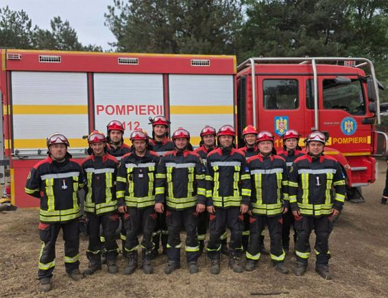 Pompierii hunedoreni  in prima linie a interventiilor din Serbia | imaginea 1