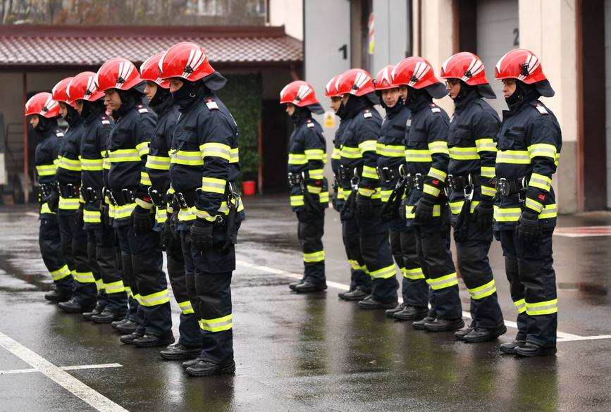 Misiuni  incendii si alerte pirotehnice | imaginea 1