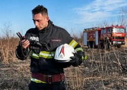 Natura nu poate fugi din calea focului  Apelul disperat al pompierilor | imaginea 1