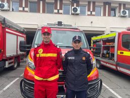 Respect  Plutonier Tican Razvan si Sergent major Racovita Robert | imaginea 1