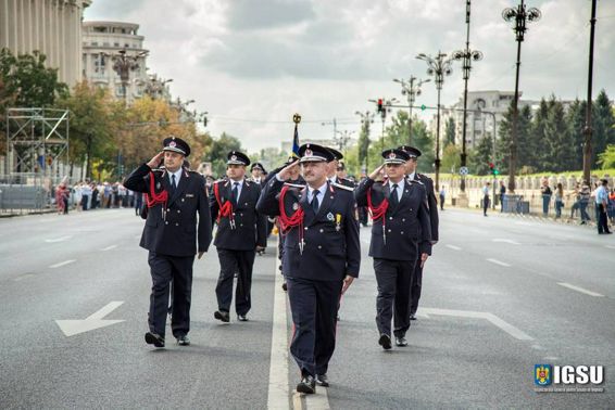 Parada pompierilor militari eveniment unic impresionant dar slab mediatizat | imaginea 1