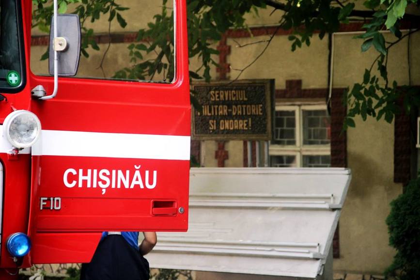 Exercitiu aplicativ in cadrul Unitatii Militare 10 02 | imaginea 2