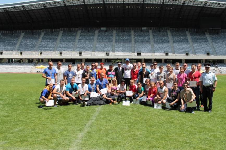 Pompier bistritean  pe prima treapta a podiumului Campionatului de atletism si cros   2014 | imaginea 2
