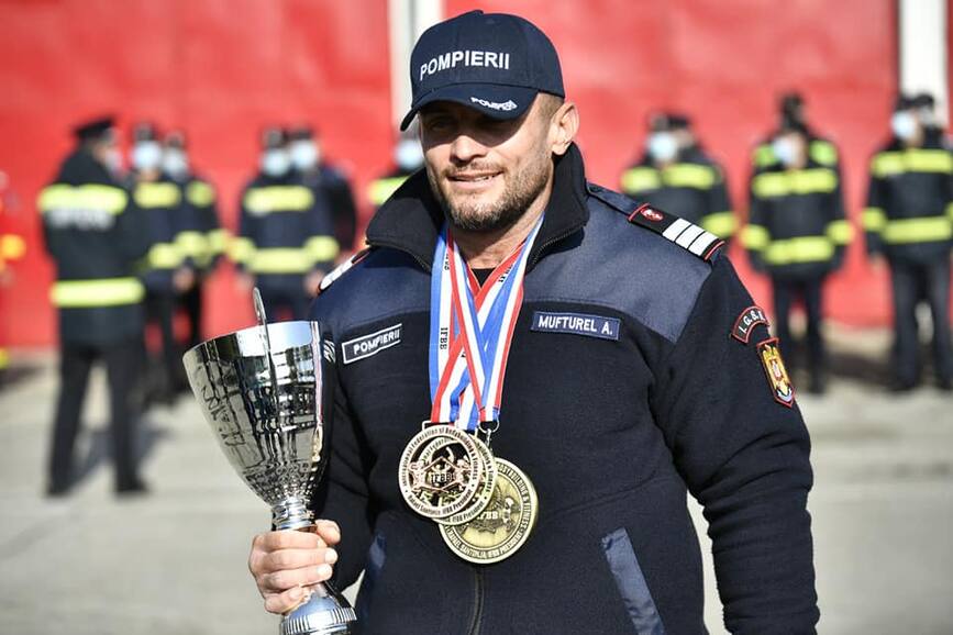 Un pompier mehedintean  campion mondial la culturism | imaginea 1