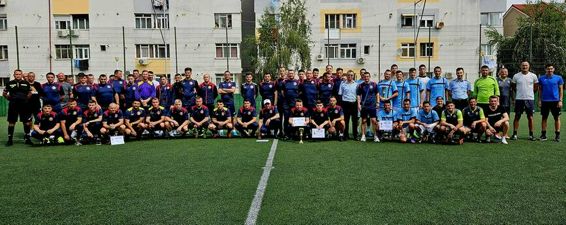 Minifotbal in cadrul Cupei Asociatiei Sportive a Pompierilor din Romania | imaginea 1