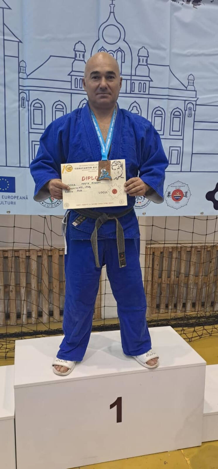 Din nou pe podium   Felicitari  Peste Bogdan | imaginea 1
