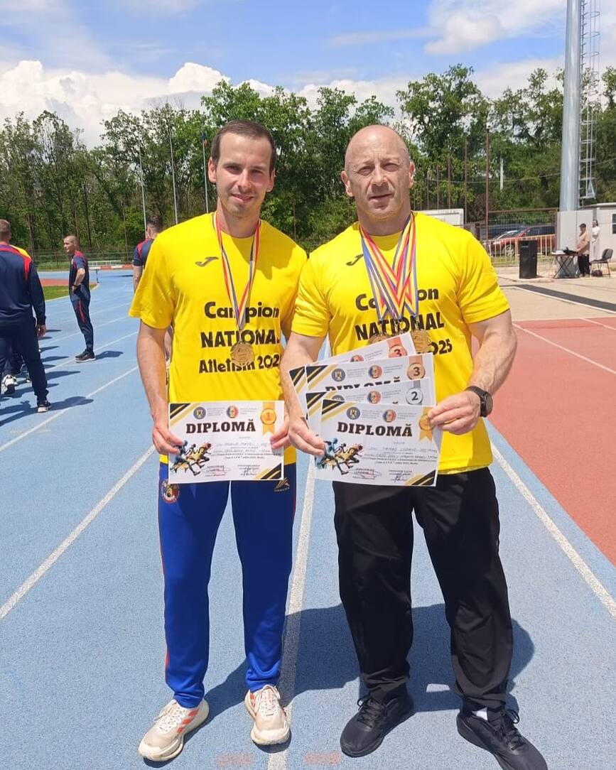Felicitari  Plt  adj  Tamas Lorand si Plt  Graur Matei | imaginea 1