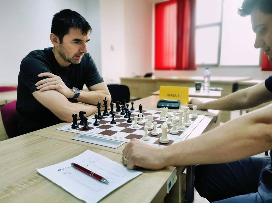 Sah si spirit de competitie in randul salvatorilor doljeni | imaginea 1