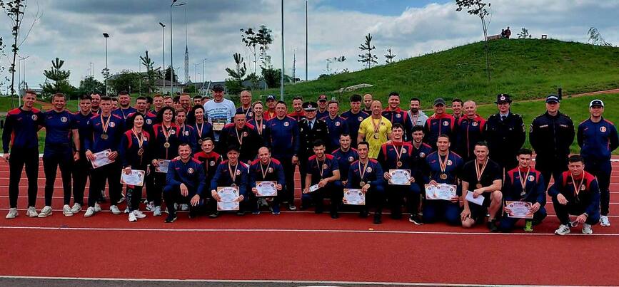 Felicitari lotului sportiv al ISU Olt | imaginea 1