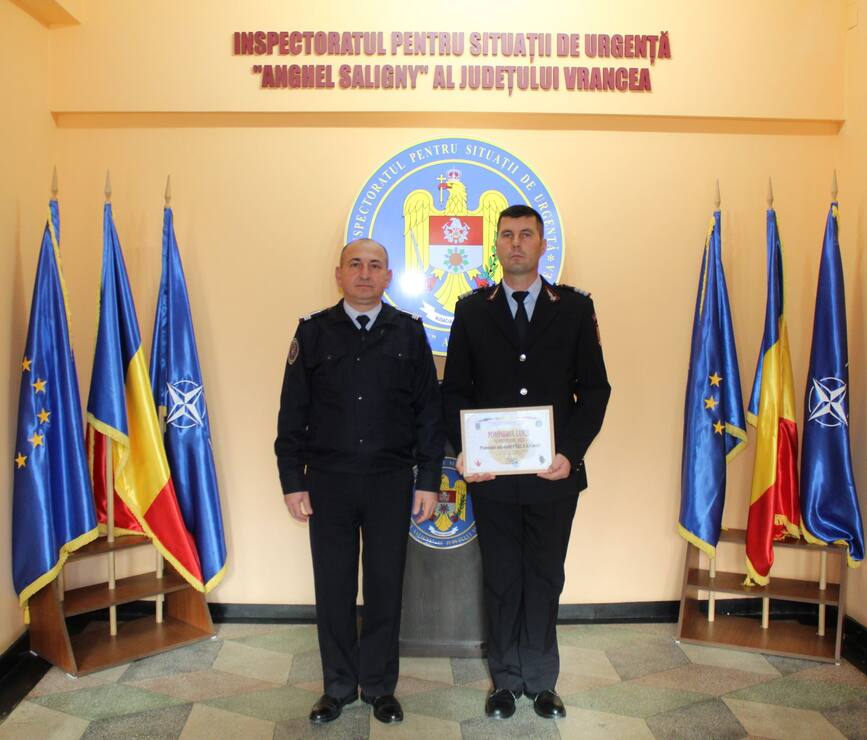 Pompierul lunii noiembrie 2022   Felicitari  Plutonier adjutant Pirlea Costel | imaginea 1