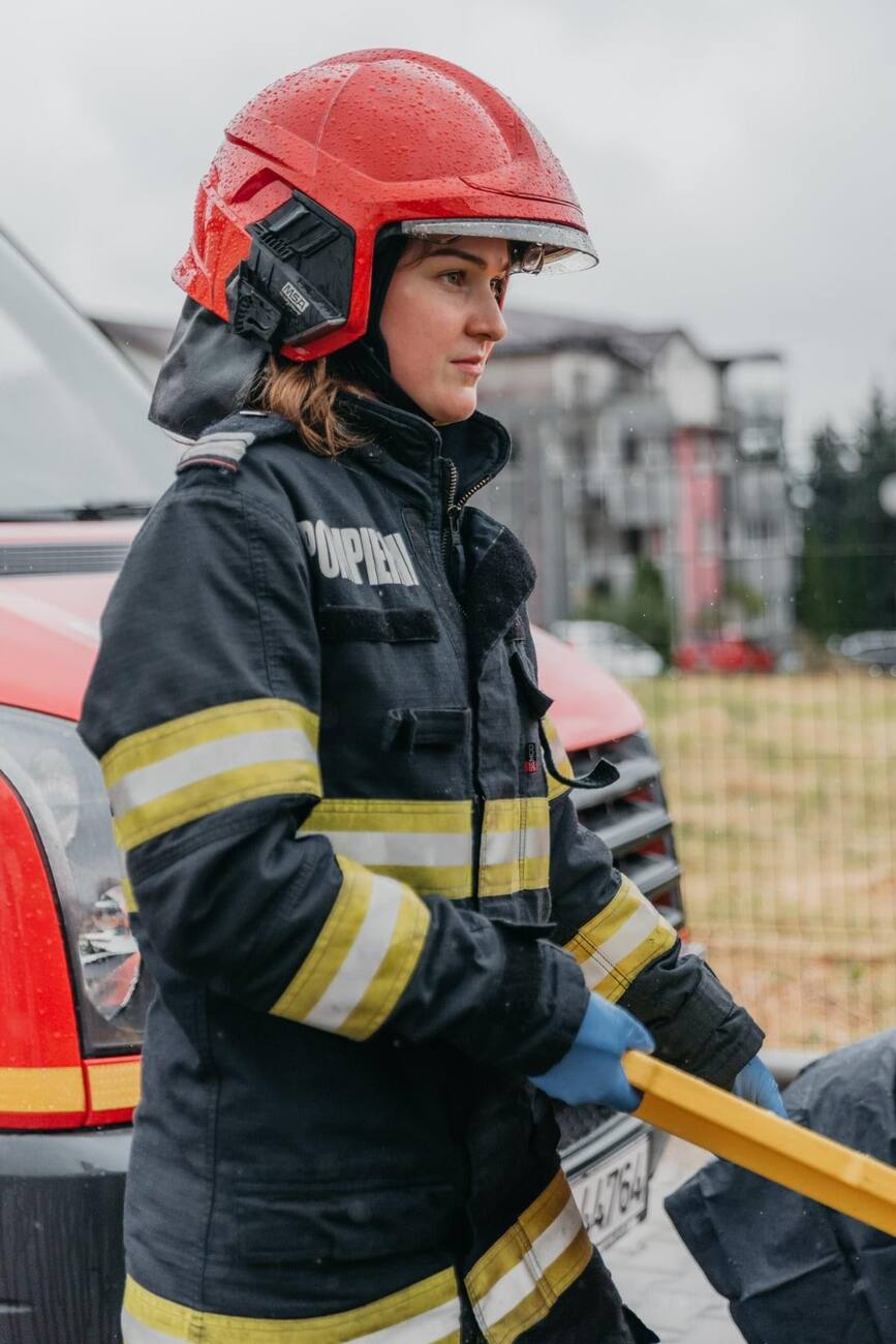 Sergent major Magdalena Hetea   Un pompier bun trebuie sa iubeasca oamenii | imaginea 1