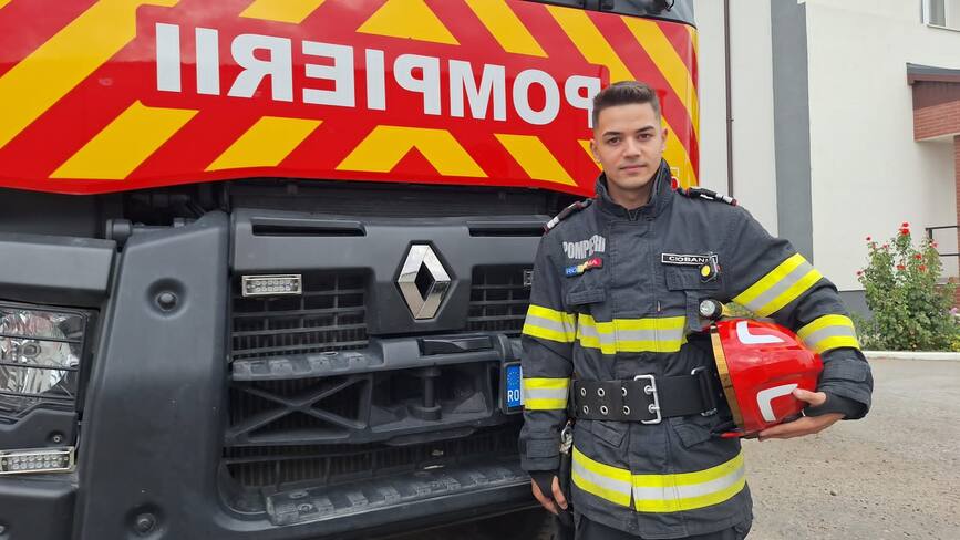 Portret de Pompier   Respect  Sg  maj  Adi Constantin Ciobanu | imaginea 1