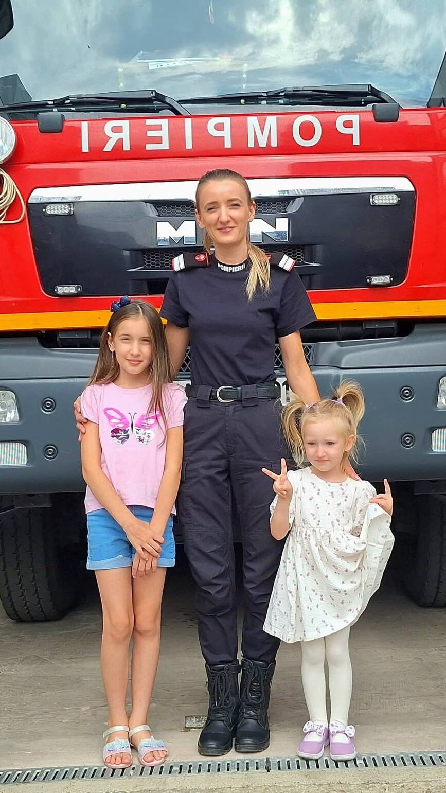 Portret de Pompier Respect Sg maj Luciana Nicoleta Brinceanu | imaginea 2