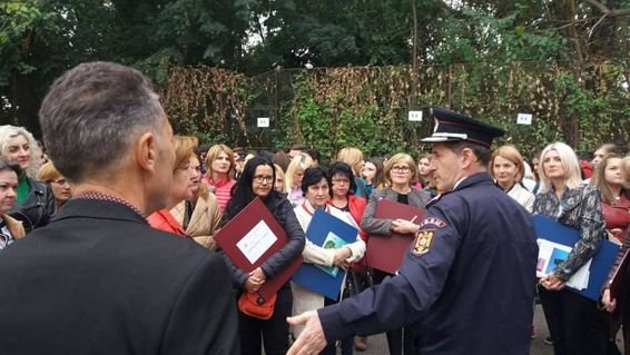 Siguranta elevilor prioritatea pompierilor mehedinteni | imaginea 1