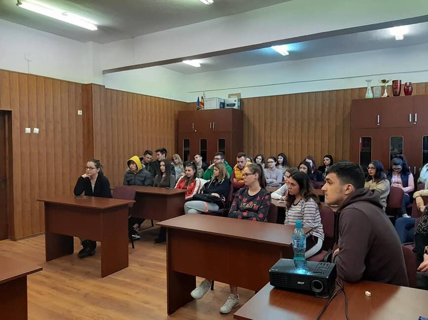 Preventia si educatia actioneaza atat in prezent cat si pentru viitor | imaginea 1