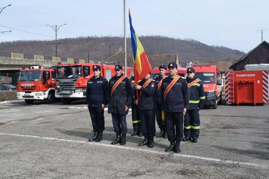 Simpozion cu tema  Semnificatia zilei de 28 februarie  Protectia Civila in Romania   la Muzeul Banatului Montan din Resita | imaginea 1