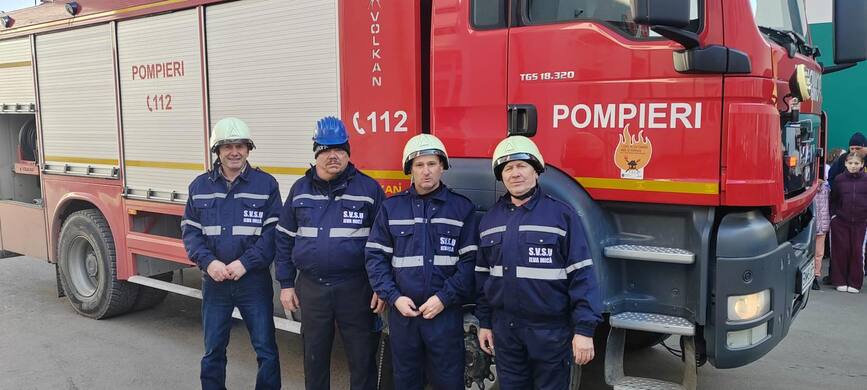 Voluntariatul care salveaza vieti si educa generatii | imaginea 1