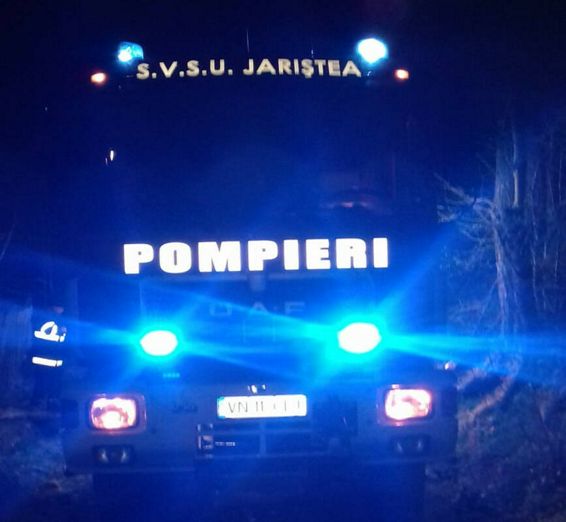 Incendiu violent de locuinta doua persoane decedate | imaginea 1