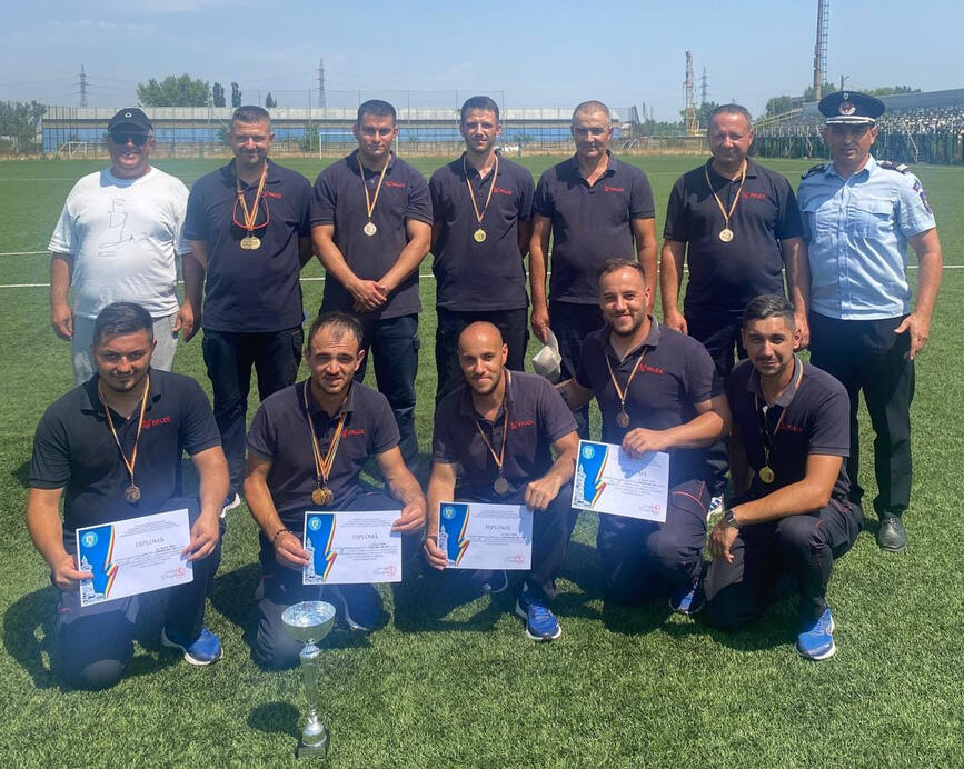 Concursuri profesionale ale Serviciilor Voluntare si Private | imaginea 1