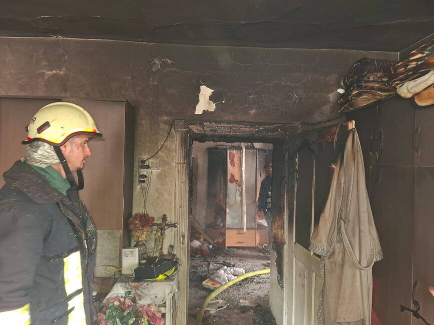 Voluntarii SVSU Sagu au intervenit prompt la un incendiu | imaginea 1