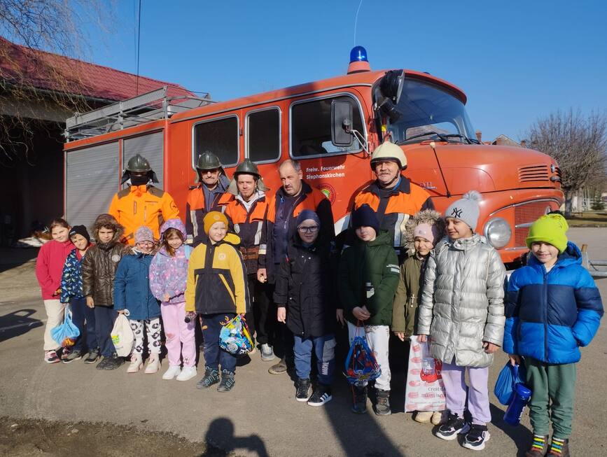 Felicitari pompierilor voluntari pentru daruire si pregatire | imaginea 1