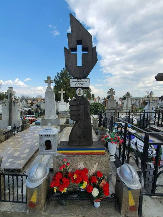 Trista comemorare a tragediei in care si au pierdut viata doi pompieri constanteni | imaginea 1