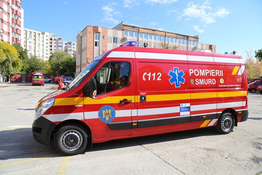 Noi ambulante SMURD de tip B si C  introduse in interventie | imaginea 3