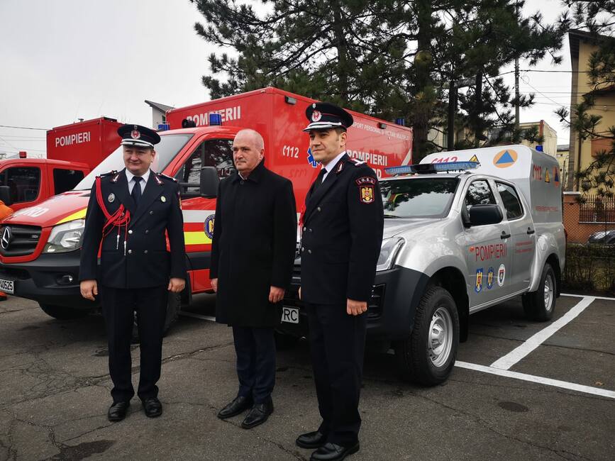 Dotare cu o noua autospeciala de interventie pirotehnica  la ISU Arges | imaginea 1